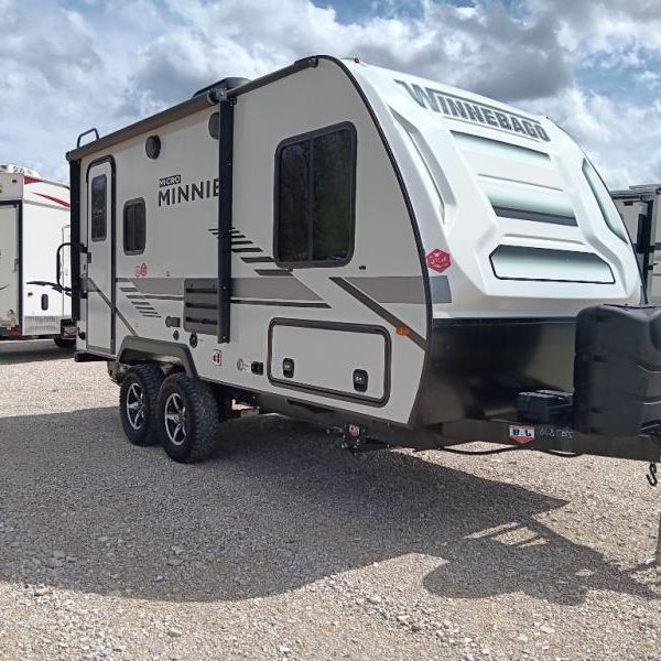 Used 2022 Winnebago Industries Towables Micro Minnie 1808FBS Travel Trailer