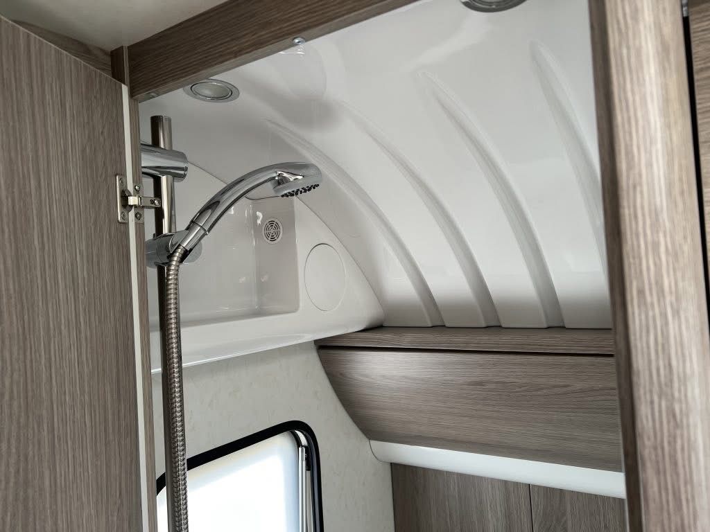 Hobby caravan at wholesale prices - Image 8