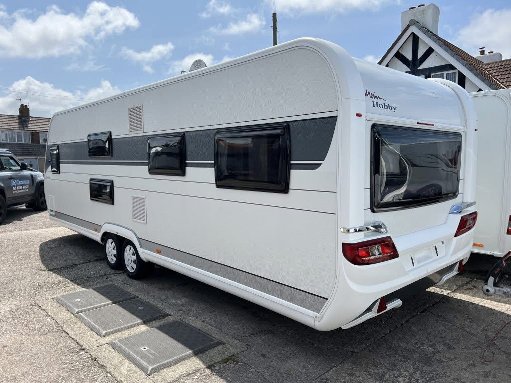 Hobby caravan at wholesale prices - Image 13